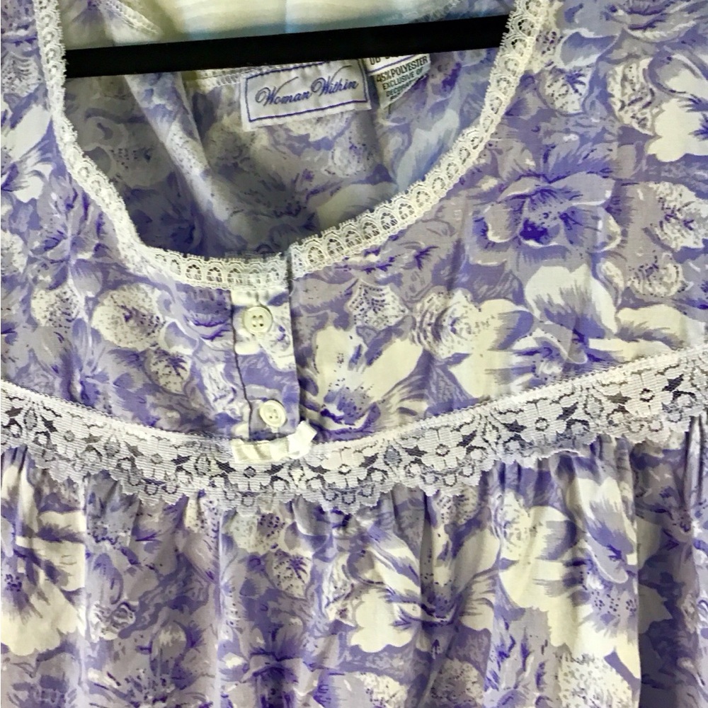Woman Within Nightgown Sz 5x